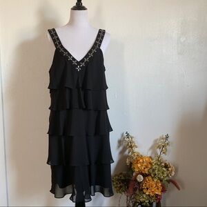 JONES WEAR DRESS Black Ruffled Sheath Dress 16.